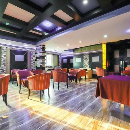 SHH Hotel Fujairah Bagian luar foto